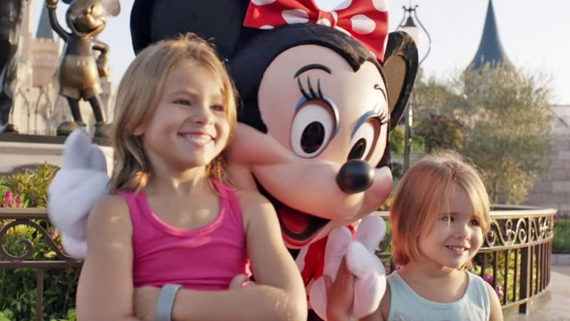 Głuchoniema rodzina doświadczyła magii w Disneylandzie