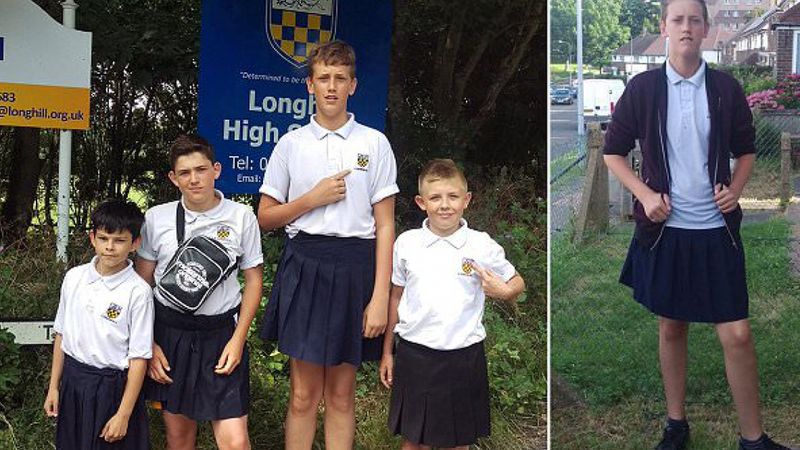 Szkoła zabroniła 14-latkom nosić krótkie spodenki w upalne dni. Chłopcy zaprotestowali ubierając…
