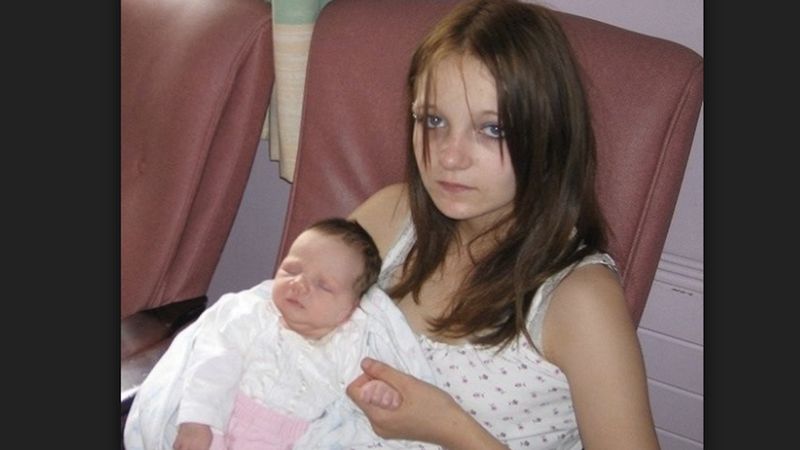 Dziewczynka zaszła w ciążę, kiedy miała 11 lat. Okazało się, że została zgwałcona przez brata