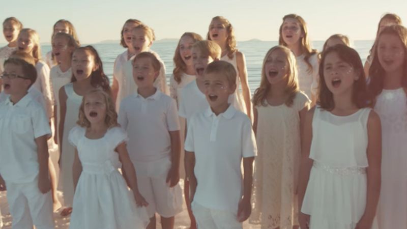 Dziecięcy chór śpiewa znaną piosenkę Rihanny. Ich wykonanie przebija oryginalną wersję!