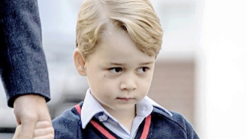 Książę George kończy dzisiaj 5 lat. Z tej okazji jego rodzice udostępnili piękne zdjęcie