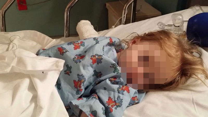 Przerażona 4-latka wyznała babci, że została wykorzystana w czasie pobytu w szpitalu