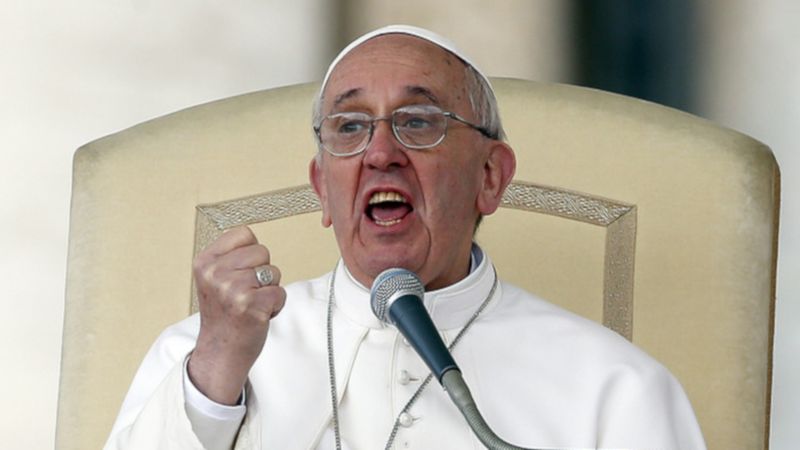 Papież Franciszek dosadnie wypowiedział się o kobietach. „Nie są od zmywania naczyń”