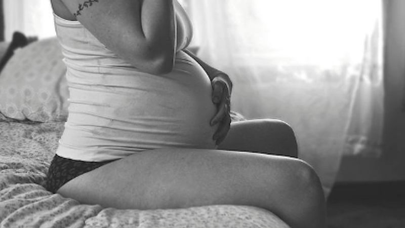 Justyna była w 5. miesiącu ciąży. Mąż wyznał jej w łóżku wiadomość, która zmieniła ich życie