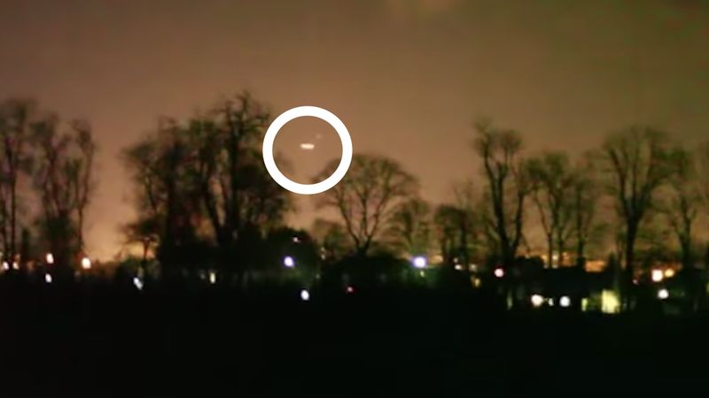Mieszkańcy Mazowsza od tygodni obserwują jasne światła na niebie. Twierdzą, że to UFO