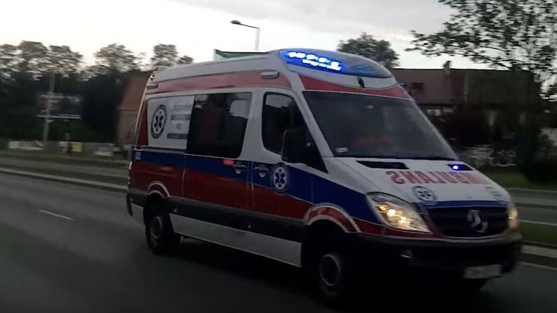 Atak nożownika w Wadowicach! Dwie ciężko ranne kobiety trafiły do szpitala