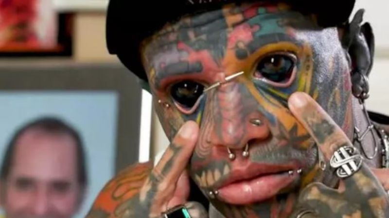 Jego ciało pokrywają tatuaże i niektórzy się go boją. Niedawno został dziadkiem