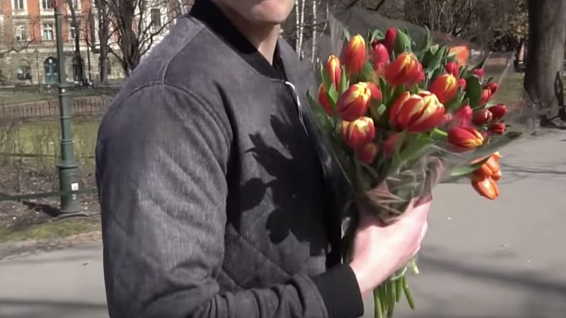 Nauczyciele ze szkoły w Kaliszu nie chcą kwiatków na koniec roku. Mają za to inną prośbę