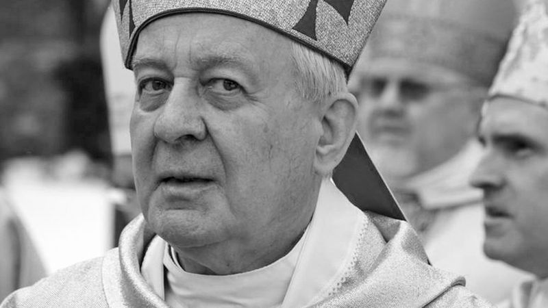Kontrowersyjna decyzja ws. pogrzebu arcybiskupa Paetza. Podano miejsce i datę uroczystości