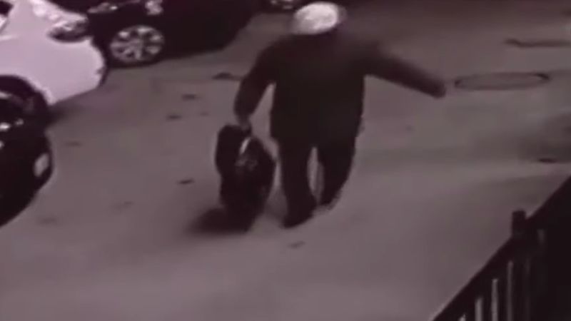 dziecko porzucone na ulicy w torbie