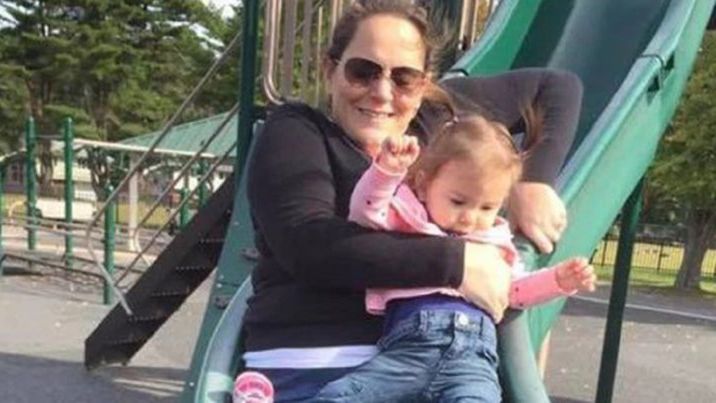 Udostępniła zdjęcie z córeczką sekundę przed tragedią, która wydarzyła się na zjeżdżalni