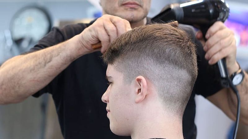 Nowe zasady przyjmowania klientów w salonach kosmetycznych i fryzjerskich