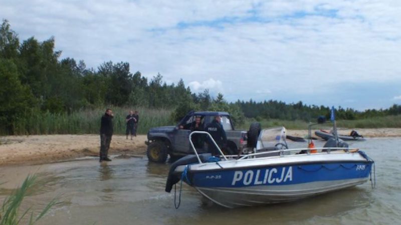 Z jeziora wyłowiono zwłoki dwóch osób. Należą do miejscowych lekarzy