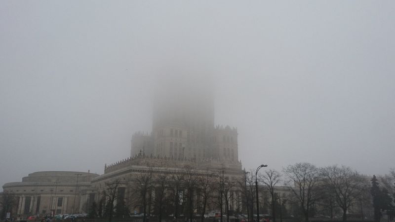 Alarm smogowy w Warszawie