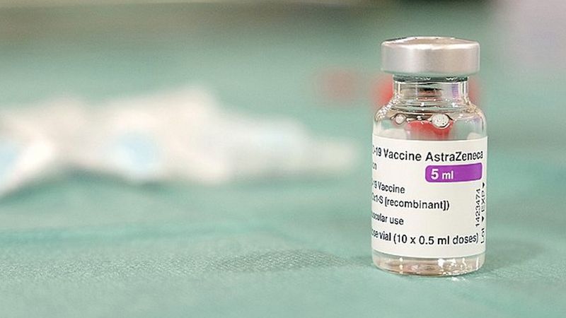 Śmierć 57-latki po przyjęciu AstraZeneki. Bułgaria wstrzymuje szczepienia