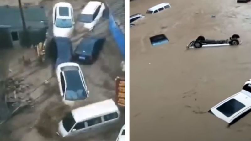 Potworna powódź w Chinach. Auta pływają po ulicach, ludzie w wodzie po szyję