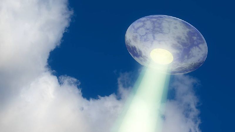 tajny raport USA o UFO