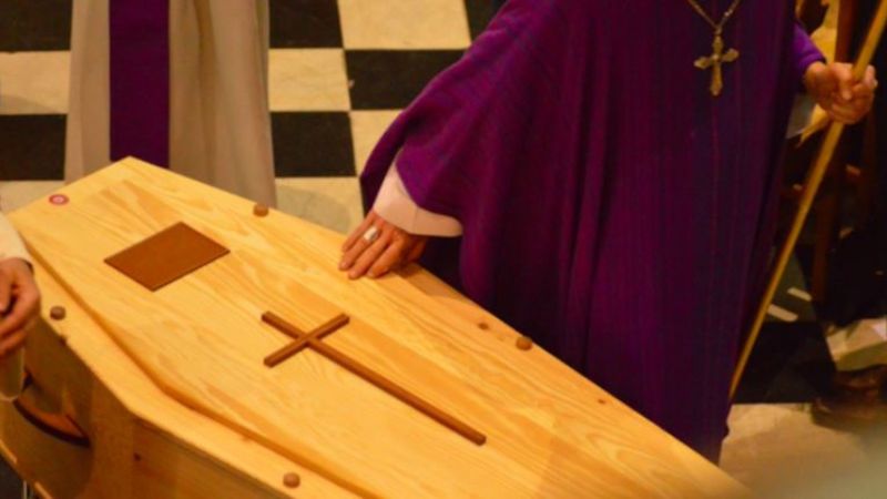 Komu nie przysługuje pogrzeb katolicki