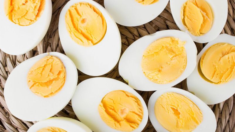 Ile jajek dziennie można zjeść? Eksperci rozwiewają wszelkie wątpliwości