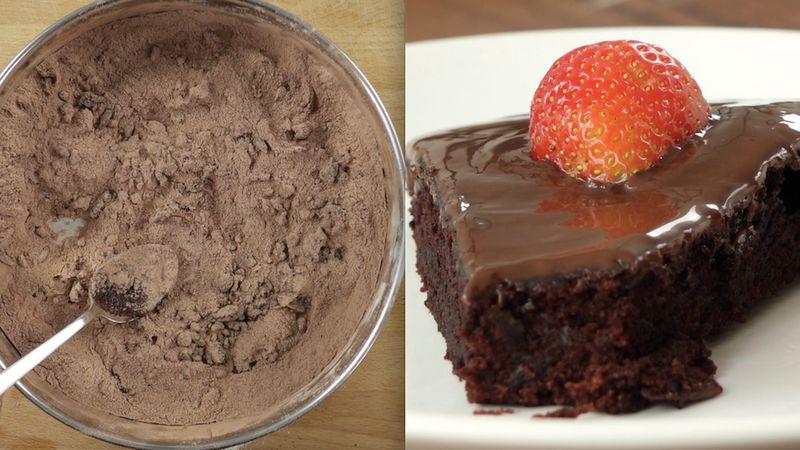 Szalone ciasto czekoladowe, które przyrządzisz w jednym naczyniu bez jajek, bez mleka i bez masła!
