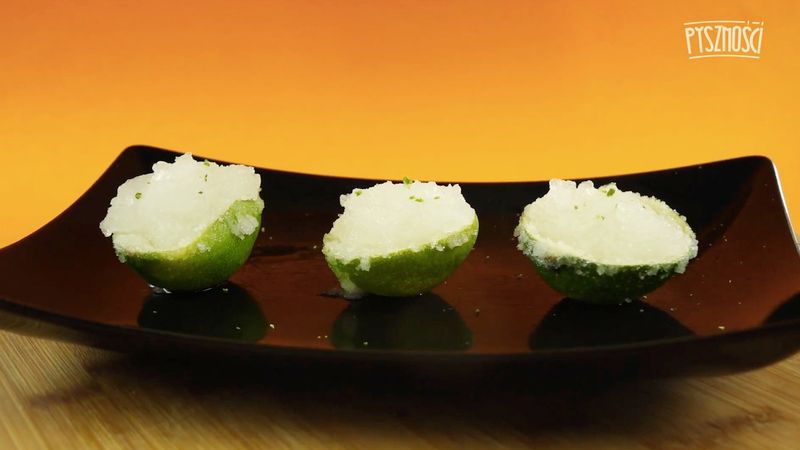 Lody Margarita w limonkowym kubeczku