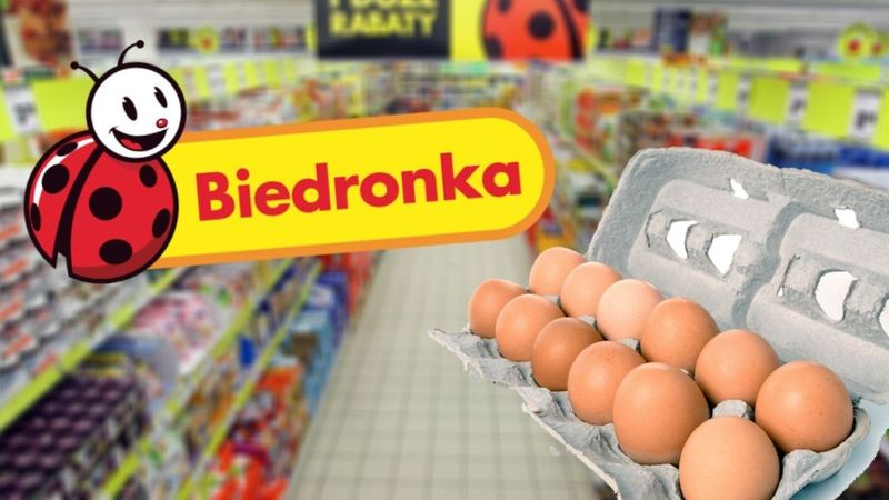Biedronka wycofuje się ze sprzedaży jaj „trójek”. Kiedy znikną z supermarketów?