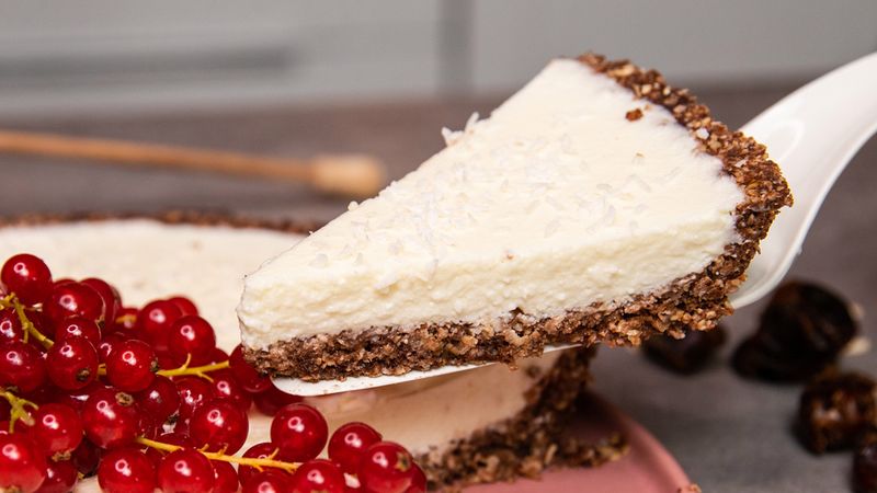 Kokosowa tarta na zimno