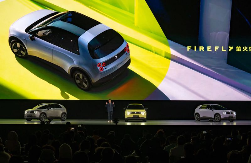 firefly europa kiedy