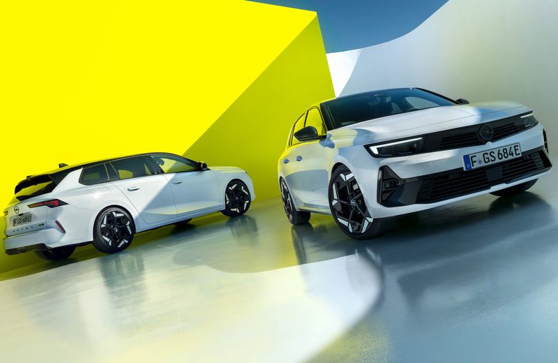 Opel Astra GSe