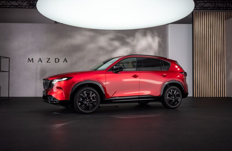 Nowa Mazda CX5 2025 debiut 3 generacja