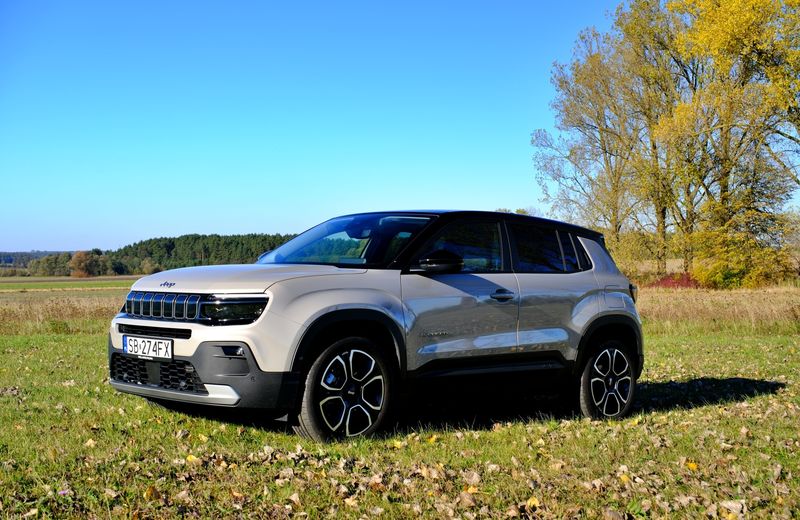 Jeep Avenger 2024 e-hybrid test