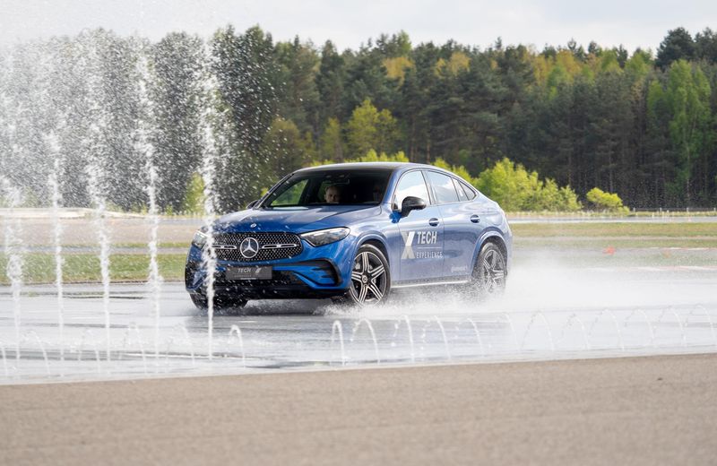 Mercedes Benz Experience