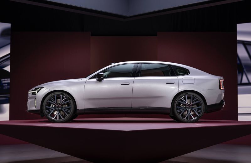 VOLVO ES90 zdjęcie prasowe