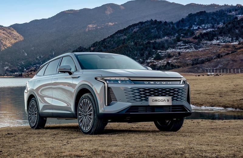 Omoda 9 Super Hybrid