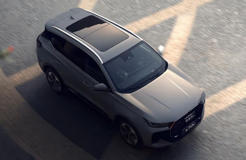 Ebro S700 , Chiński SUV samochód premium