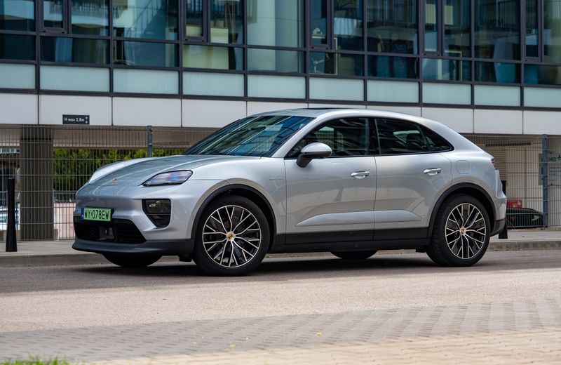 test Porsche Macan 4