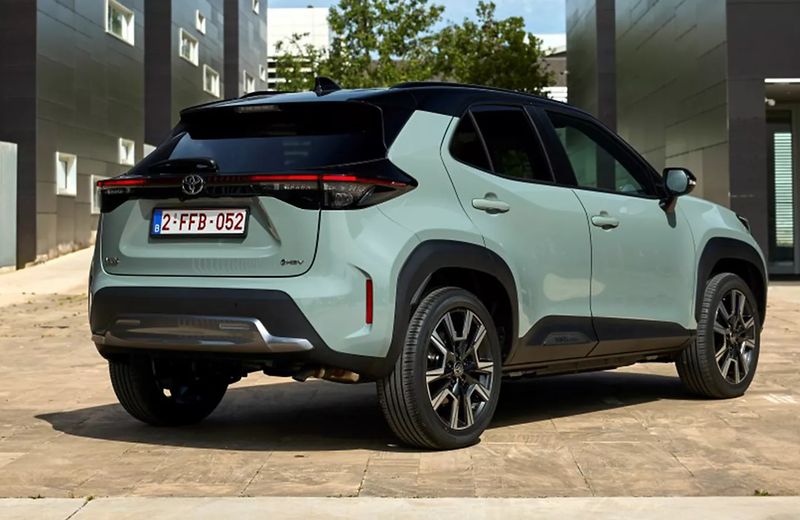 Nowa Toyota Yarics Cross 2024