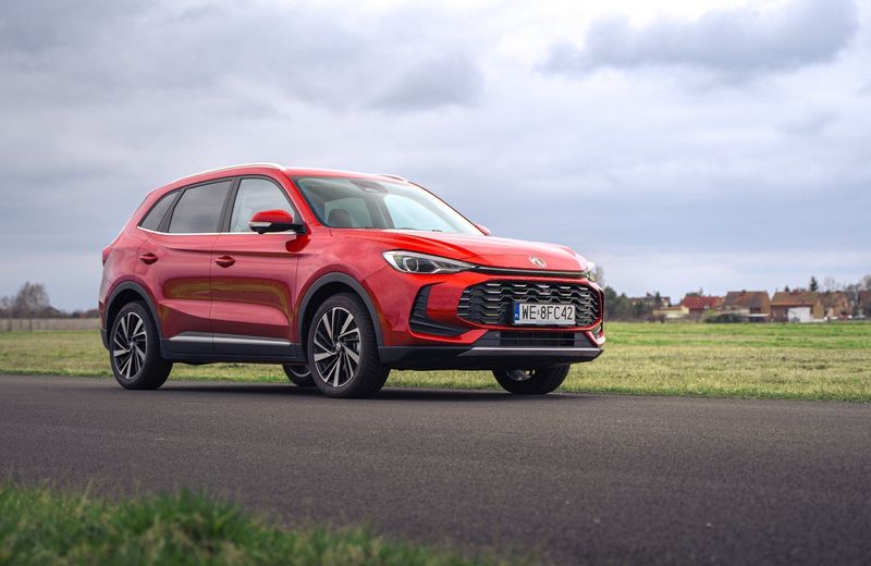 MG ZS Hybrid+