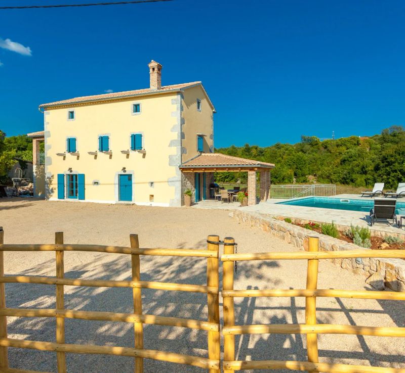 Vila Lusa Bajčići - foto 1