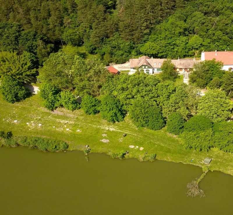 Kerektó Vadászház és Vendégház Esztergom-Búbánatvölgy - foto 1