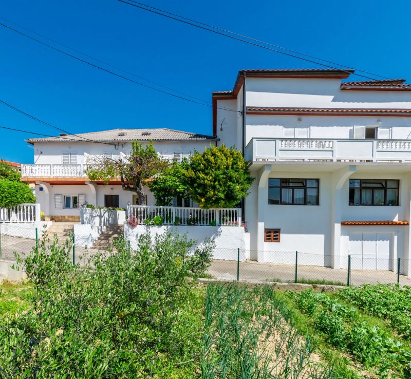 Apartments D. Matahlija Lopar - foto 1