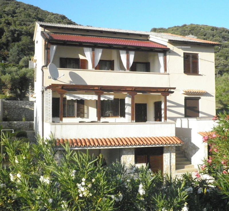 Apartments With Parking Space Supetarska Draga - Donja, Rab - 15423 Supetarska Draga - Donja - foto 1