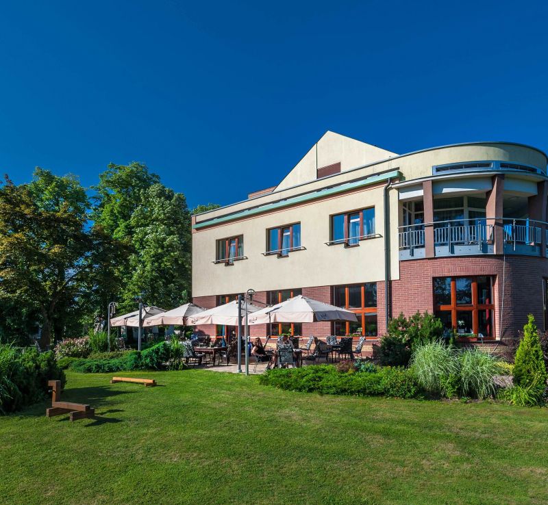 APRIL HOTEL PANORAMA Rychnov nad Kněžnou - foto 1