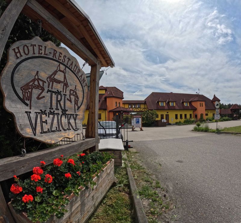 Hotel Tři Věžičky Střítež - foto 1