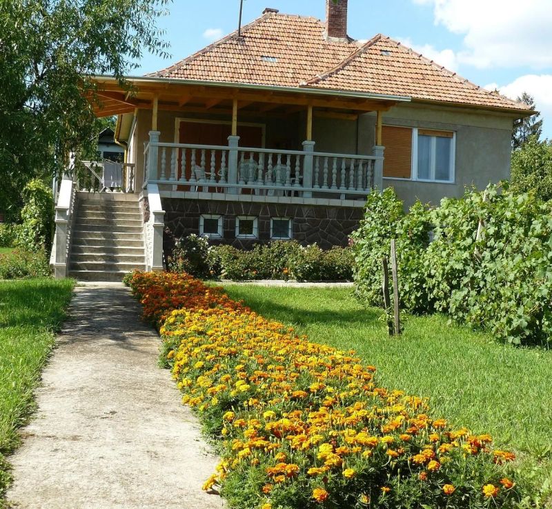 Margit Villa Vendégház Alsóörs - foto 1