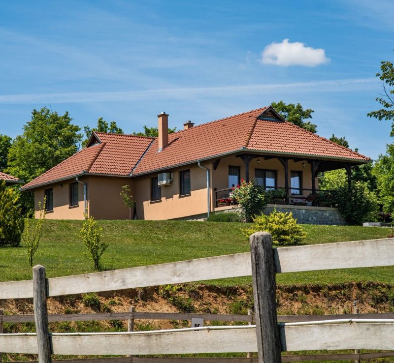 Panoráma Vendégház Bükkösd - foto 1