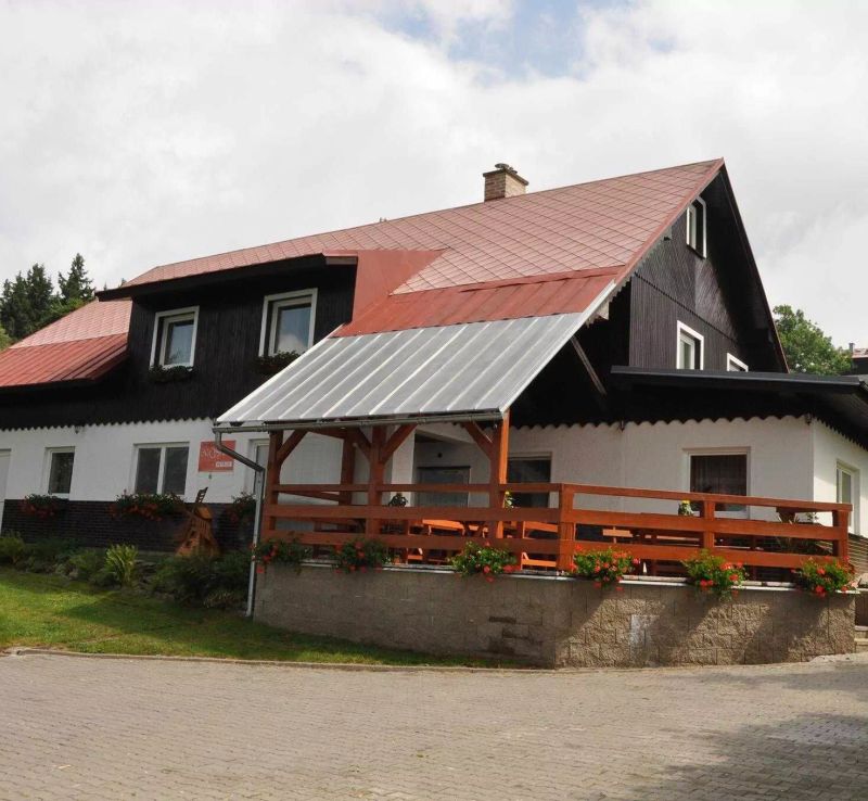 Pension Na Sychrově Benecko - foto 1