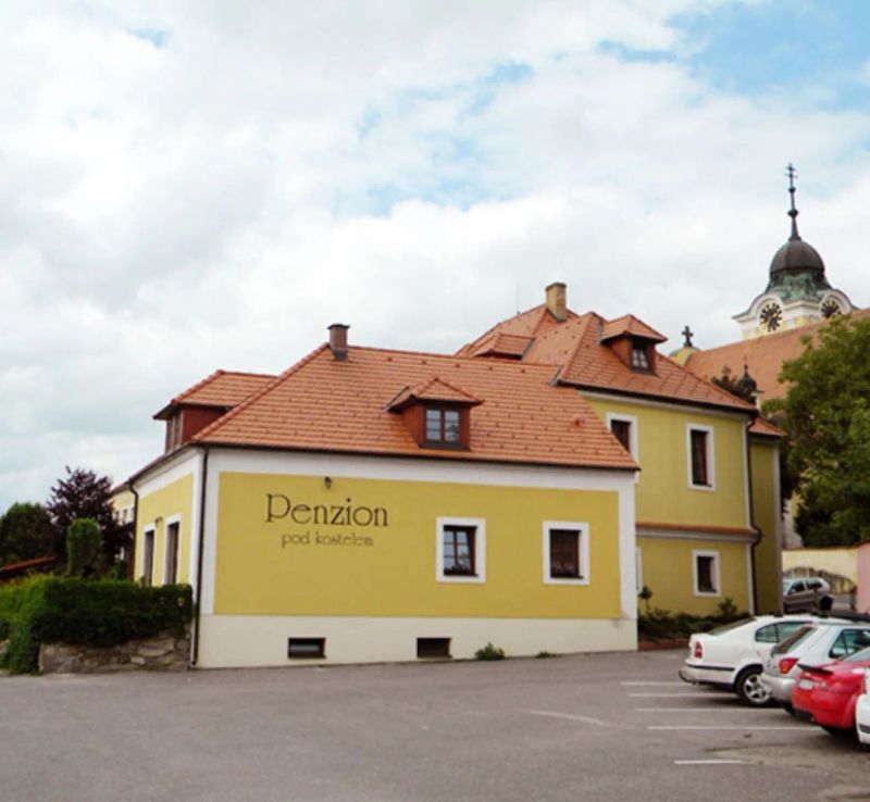 Pod kostelem Týn nad Vltavou - foto 1