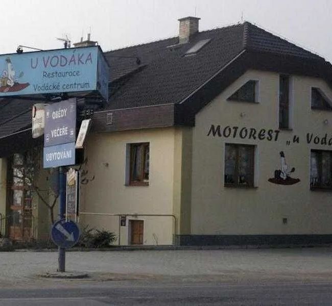 Penzion Motorest u vodáka Praha - foto 1