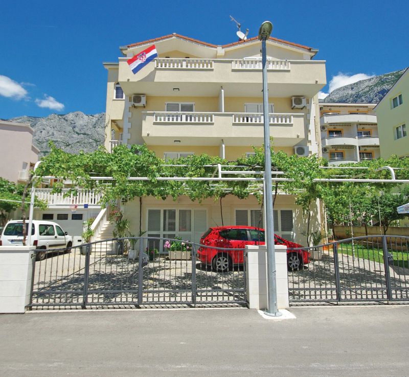 Apartments With Parking Space Makarska - 14667 - foto 1